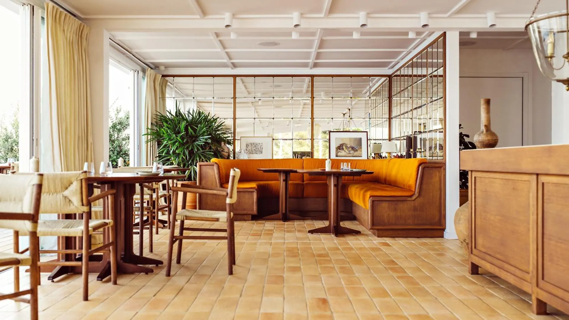 *****  Les Roches Rouges, A Beaumier Hotel Сен-Рафаэль Франция