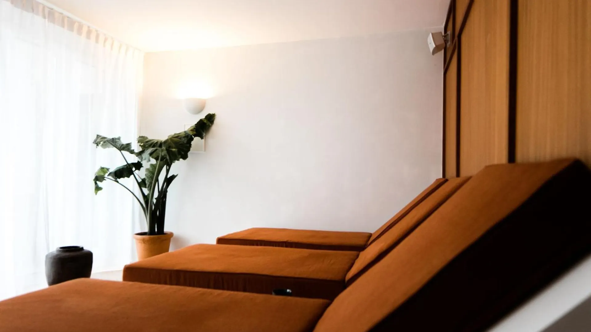 Les Roches Rouges, A Beaumier Hotel Saint-Raphael